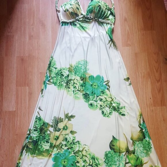 Gorgeous tropical print maxi dress/sundress. - Picture 2 of 12